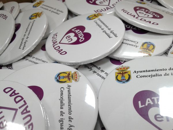 chapas personalizadas solidarias