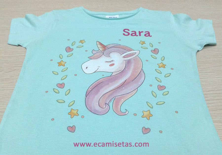 Camiseta unicornio